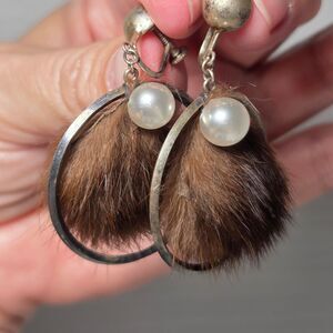 Vtg 50s Sterling Silver Mink Fur Hoop Earrings Faux Pearl Dangle Retro Mod Screw